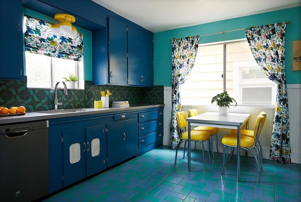 Gia chủ không nên sử dụng màu xanh để trang trí cho phòng ăn hoặc nhà bếp